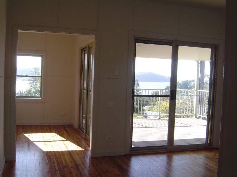 37 ASCOT AVE, Avoca Beach NSW 2251