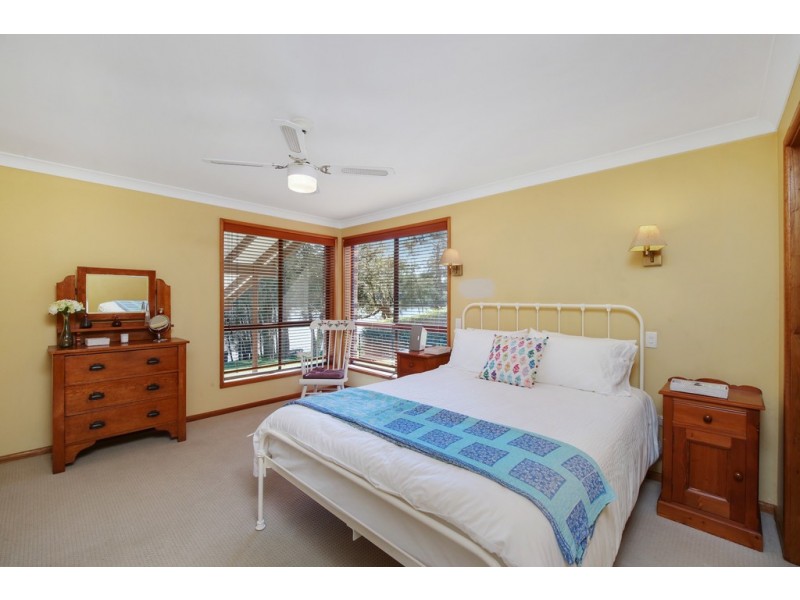 61a The Round Drive, Avoca Beach NSW 2251