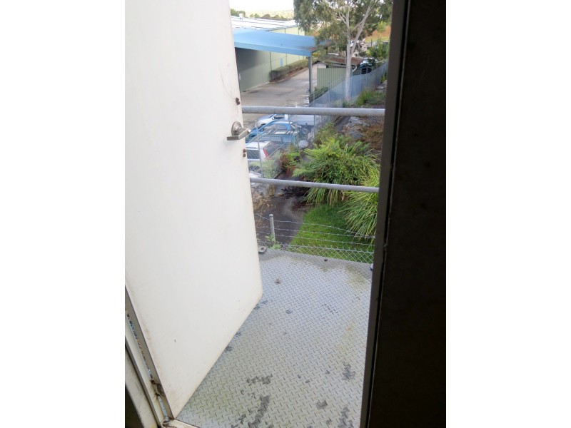 1/58 Pile Rd, Somersby NSW 2250