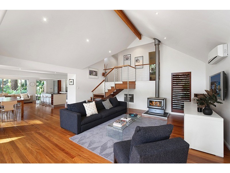 17D Peel Street, Avoca Beach NSW 2251