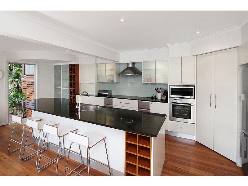 17D Peel Street, Avoca Beach NSW 2251