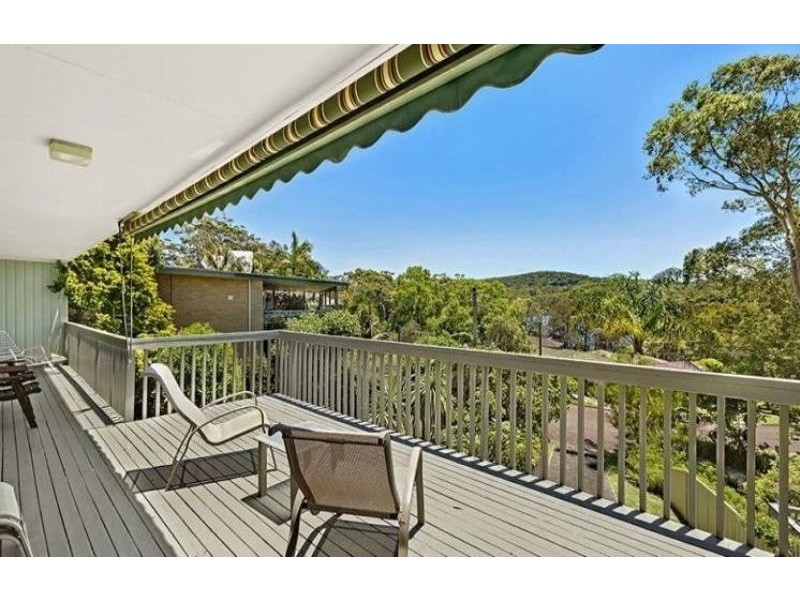 6 Daniel close, Macmasters Beach NSW 2251