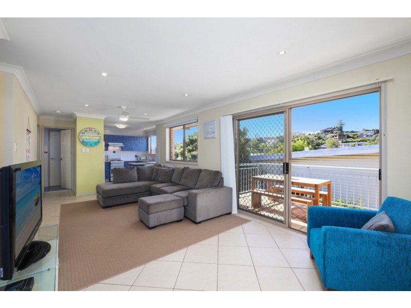 1/7 Smillie Avenue, Terrigal NSW 2260