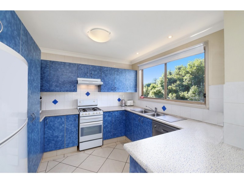 1/7 Smillie Avenue, Terrigal NSW 2260