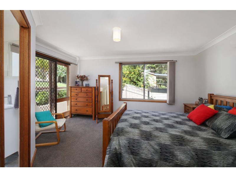 52 Carolina Park Road, Avoca Beach NSW 2251