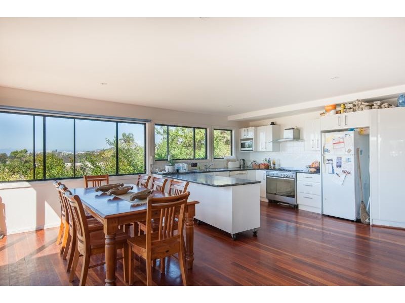 43 Willoughby Road, Terrigal NSW 2260