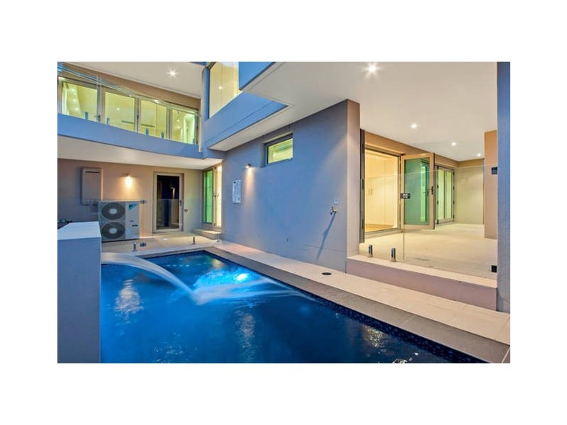 10/18 Scenic Highway, Terrigal NSW 2260