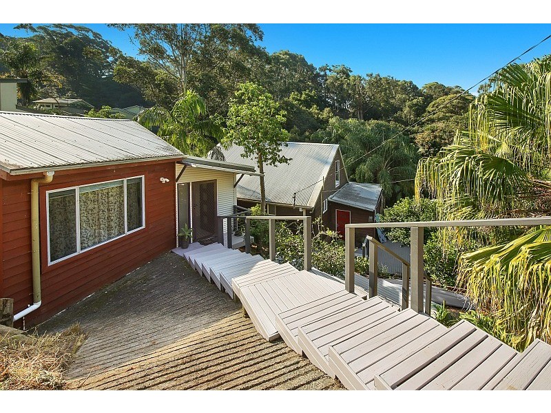 40 Walder Crescent, Avoca Beach NSW 2251