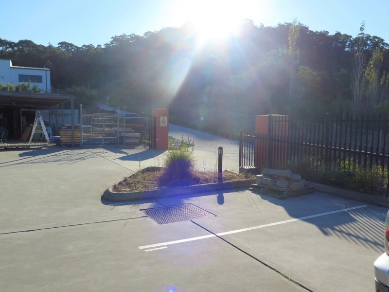 1/18 Nells Rd, West Gosford NSW 2250