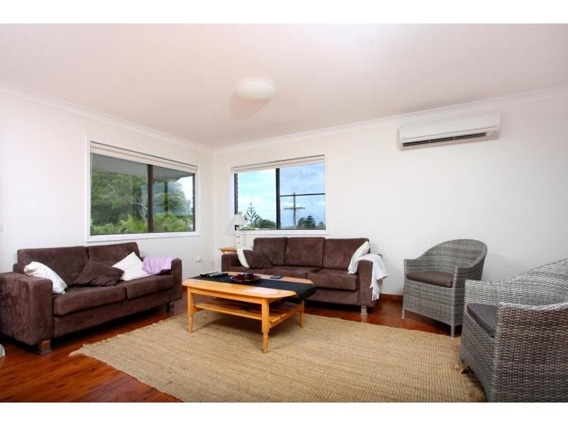 3 VIEW STREET, North Avoca NSW 2260