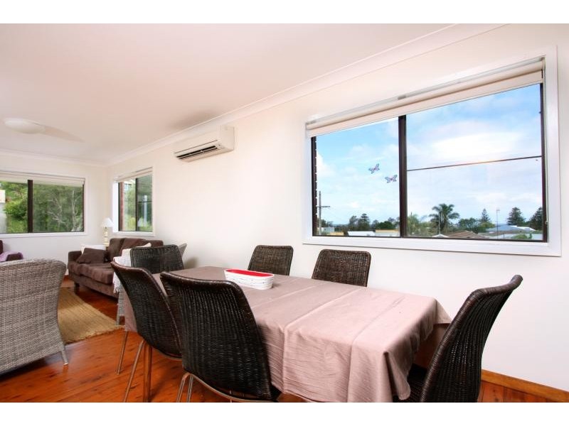 3 VIEW STREET, North Avoca NSW 2260