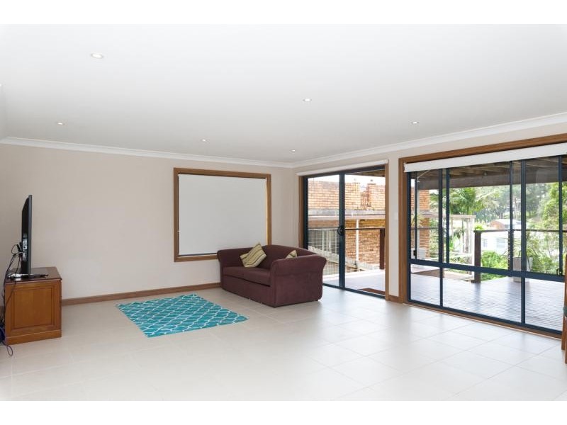 6 Parry Avenue, Terrigal NSW 2260