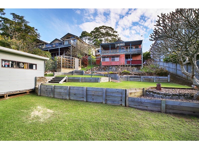 91 Hillside Road, Avoca Beach NSW 2251