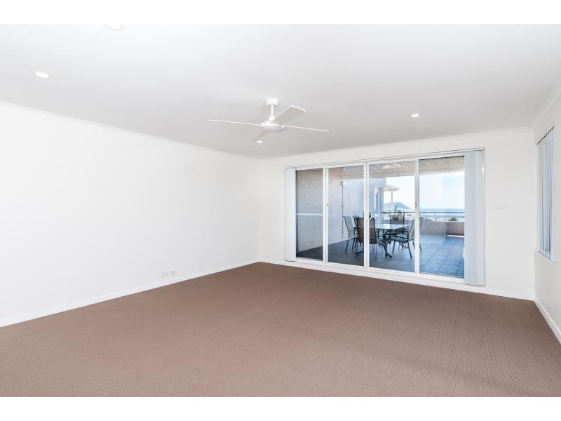 5/32 Campbell Cres, Terrigal NSW 2260