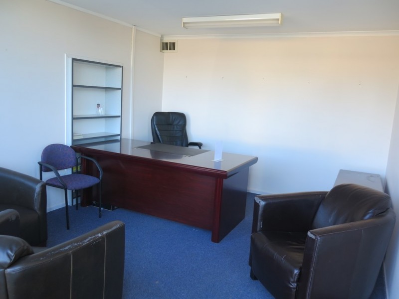 3/1 GIBBENS ROAD, West Gosford NSW 2250