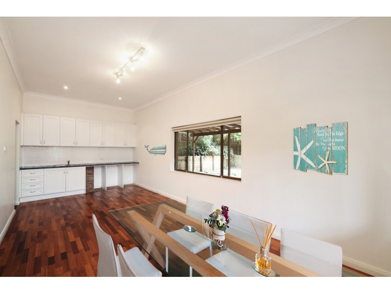 390 The Entrance Road, Erina Heights NSW 2260