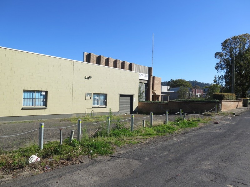 1and2 / 12 Young Street, West Gosford NSW 2250