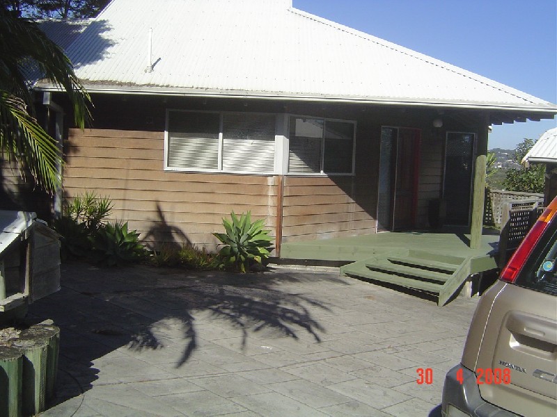 4 Kalakau Avenue, Forresters Beach NSW 2260