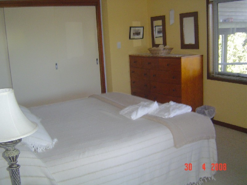 4 Kalakau Avenue, Forresters Beach NSW 2260