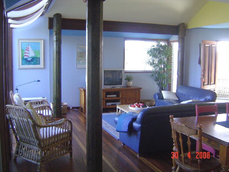 4 Kalakau Avenue, Forresters Beach NSW 2260