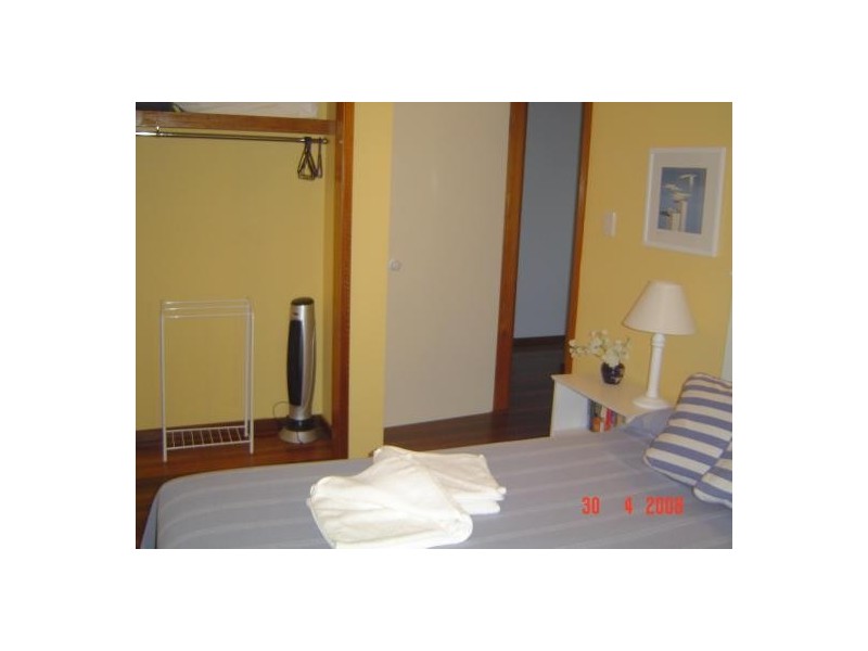 4 Kalakau Avenue, Forresters Beach NSW 2260