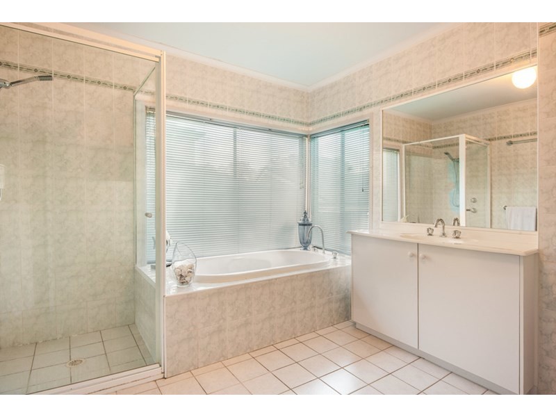 6 Stringybark Close, Terrigal NSW 2260
