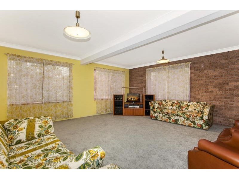 4 Riviera Avenue, Terrigal NSW 2260