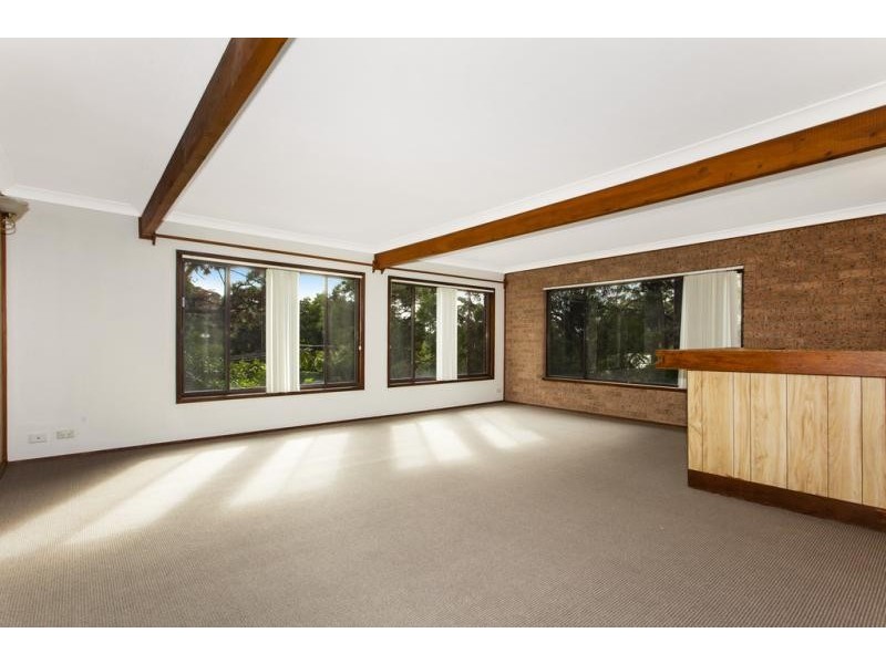 4 Riviera Avenue, Terrigal NSW 2260