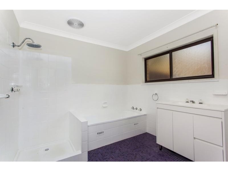 4 Riviera Avenue, Terrigal NSW 2260