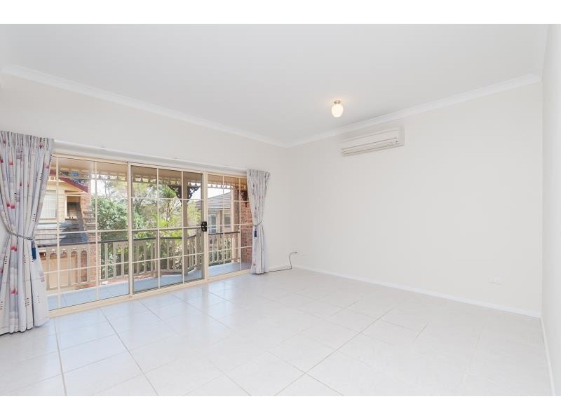 1/10 Whiting Avenue, Terrigal NSW 2260