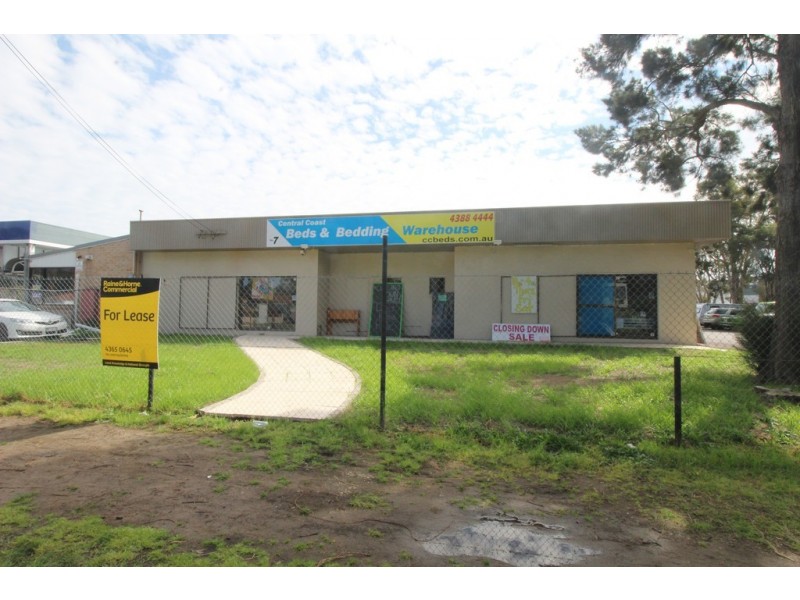 1 and 2 / 7 Tumbi Creek Rd, Berkeley Vale NSW 2261