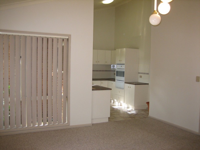 4/37 Cape Three Points Road, Avoca Beach NSW 2251