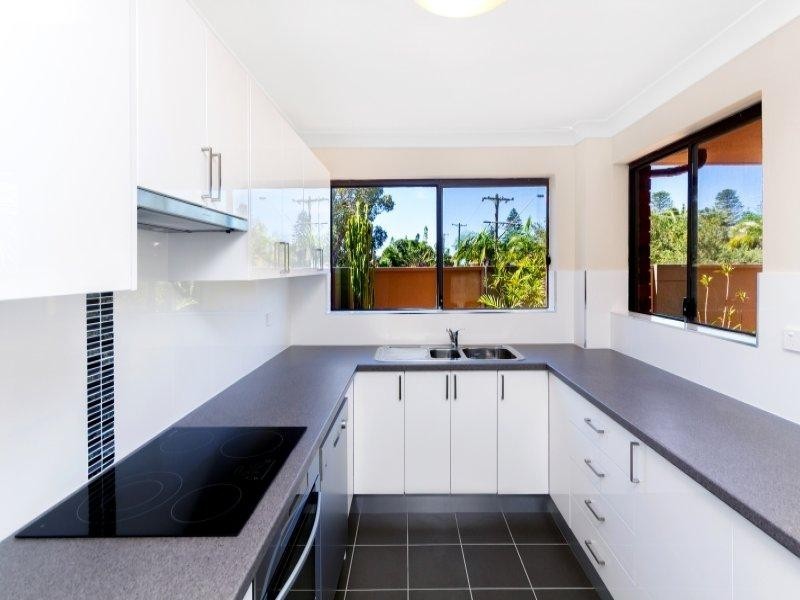 1/13 Campbell Crescent, Terrigal NSW 2260