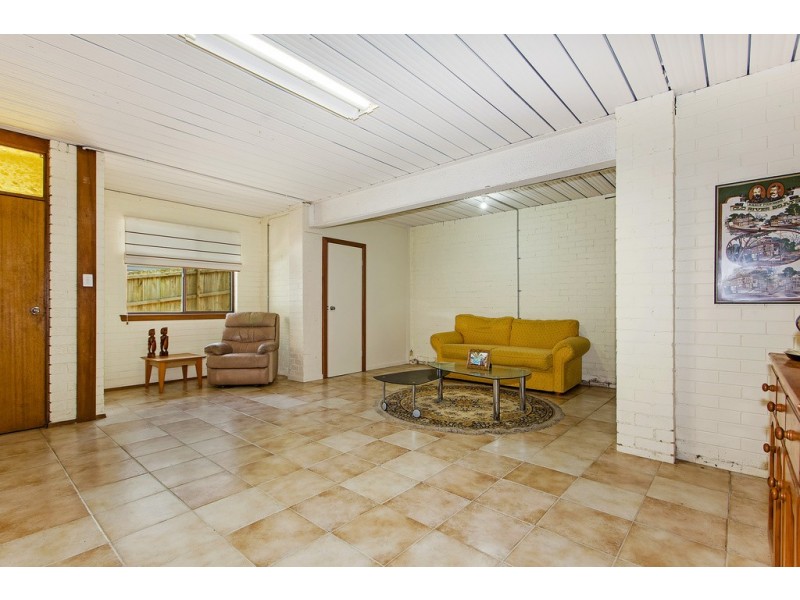 124 Lake Shore Drive, North Avoca NSW 2260