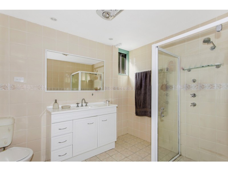 10 Dogwood Close, Wyoming NSW 2250