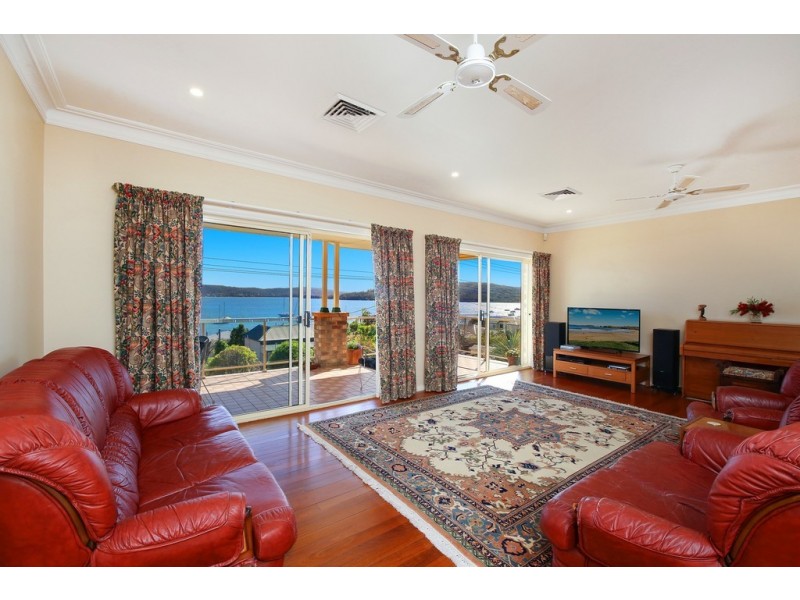 106 Steyne Rd, Saratoga NSW 2251