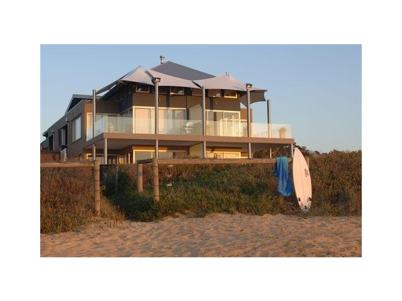 2/17 Calais, Wamberal NSW 2260