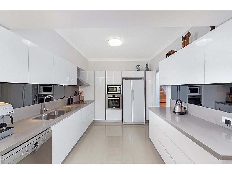 11/10 Whiting Avenue, Terrigal NSW 2260