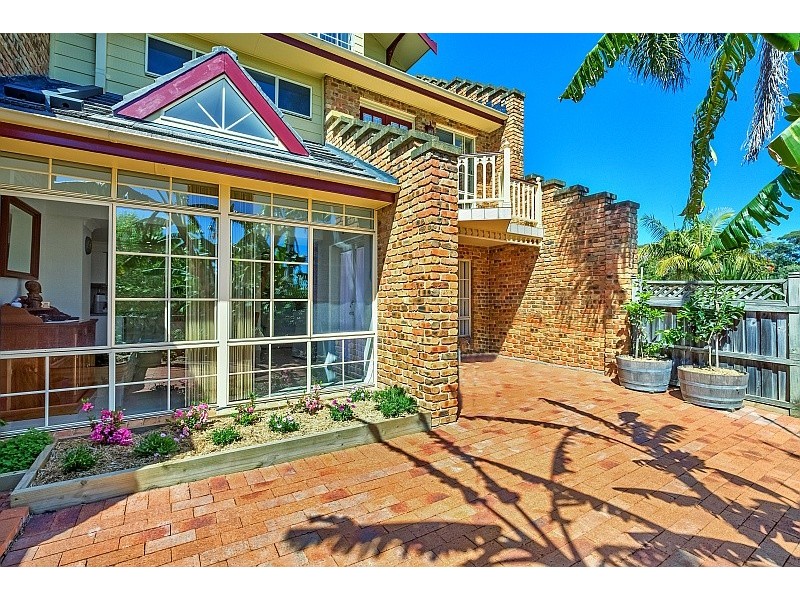 11/10 Whiting Avenue, Terrigal NSW 2260