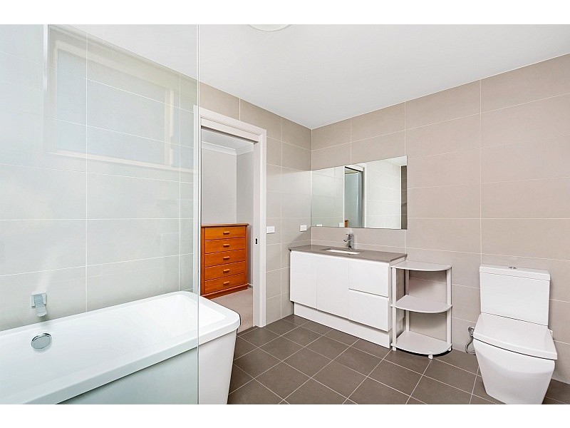 11/10 Whiting Avenue, Terrigal NSW 2260
