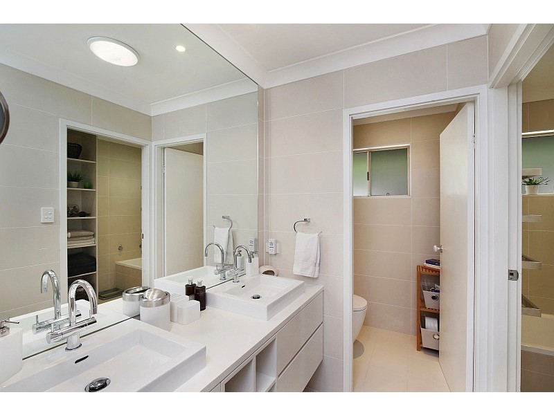 20 Peel Street, Avoca Beach NSW 2251