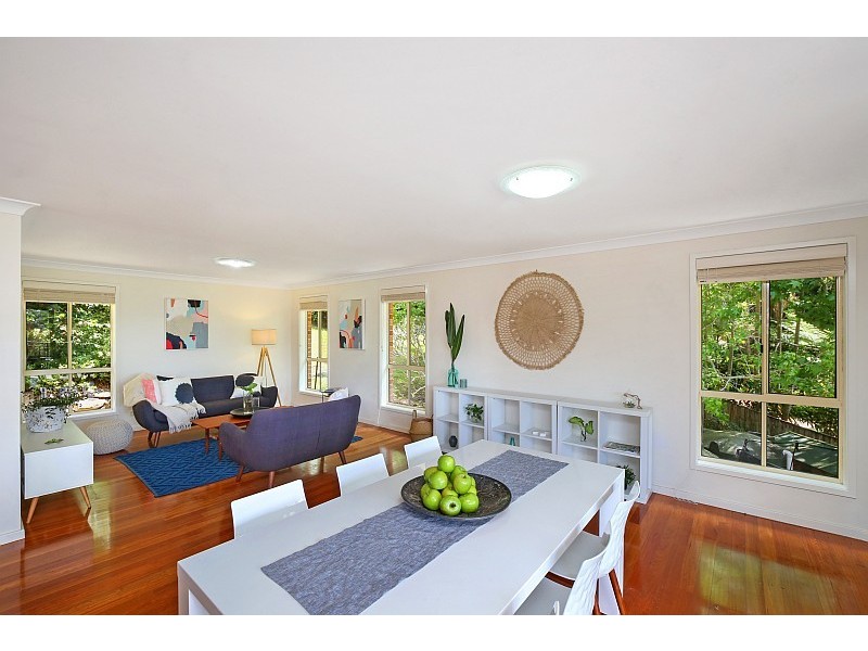 10 Moores Road, Avoca Beach NSW 2251