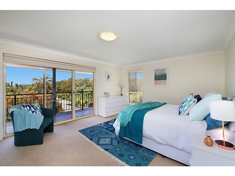 10 Moores Road, Avoca Beach NSW 2251
