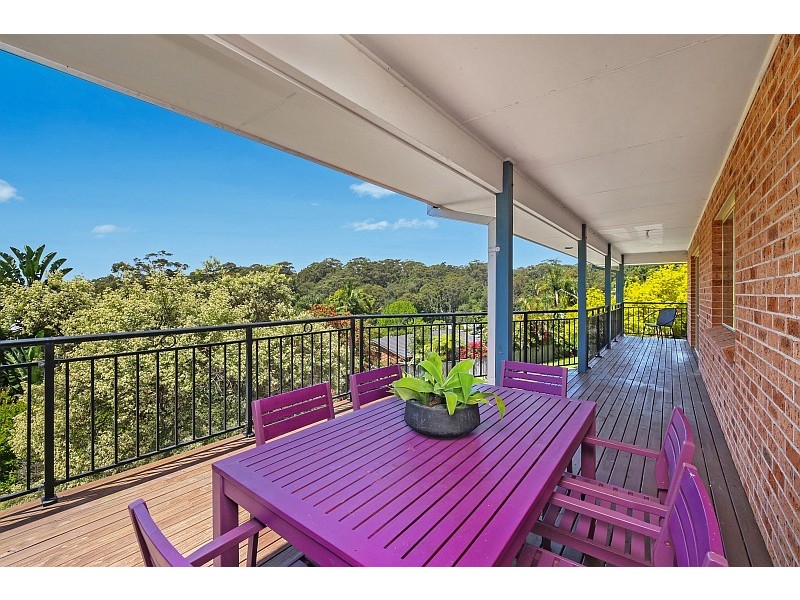 10 Moores Road, Avoca Beach NSW 2251