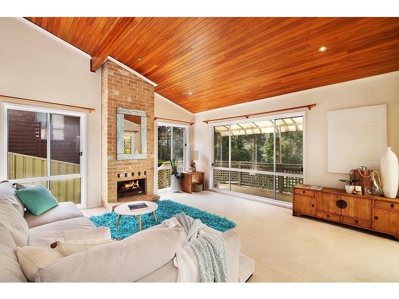 32 Beachcomber Parade, North Avoca NSW 2260