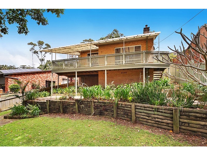 32 Beachcomber Parade, North Avoca NSW 2260