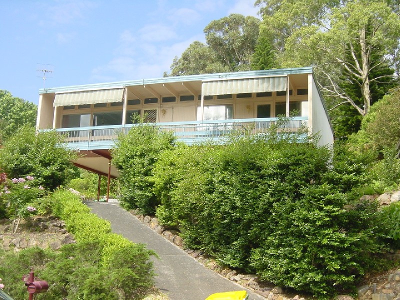 10 ALANNA STREET, Terrigal NSW 2260