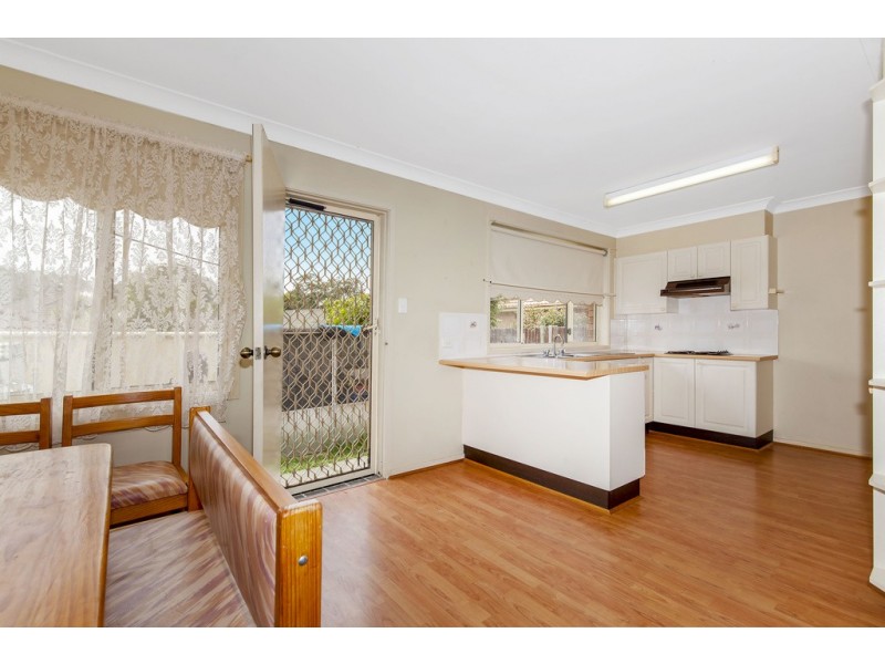 33 Greenvale Road, Green Point NSW 2251