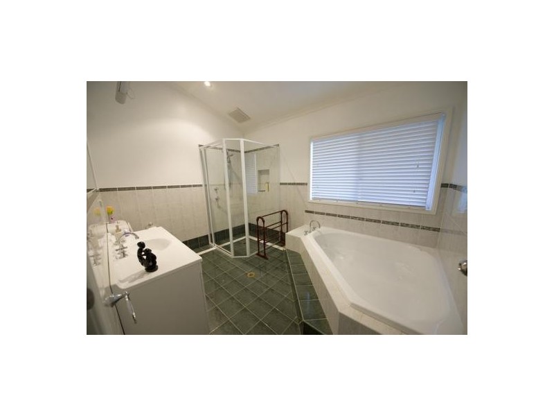 68 Dolly Avenue, Springfield NSW 2250