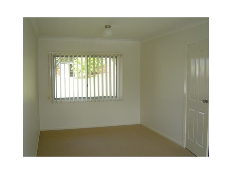 85 HILLS STREET, Gosford NSW 2250